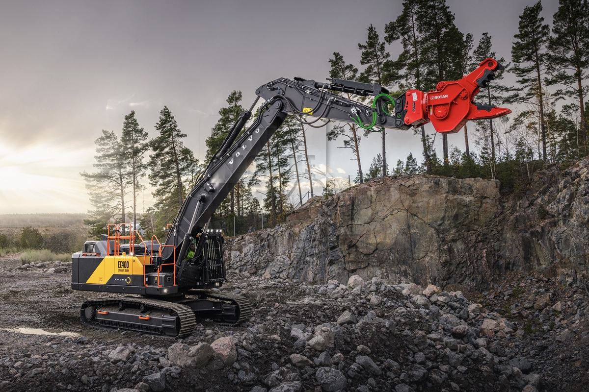 Volvo CE vernieuwt graafmachines met rechte monogiek voor sloopwerk