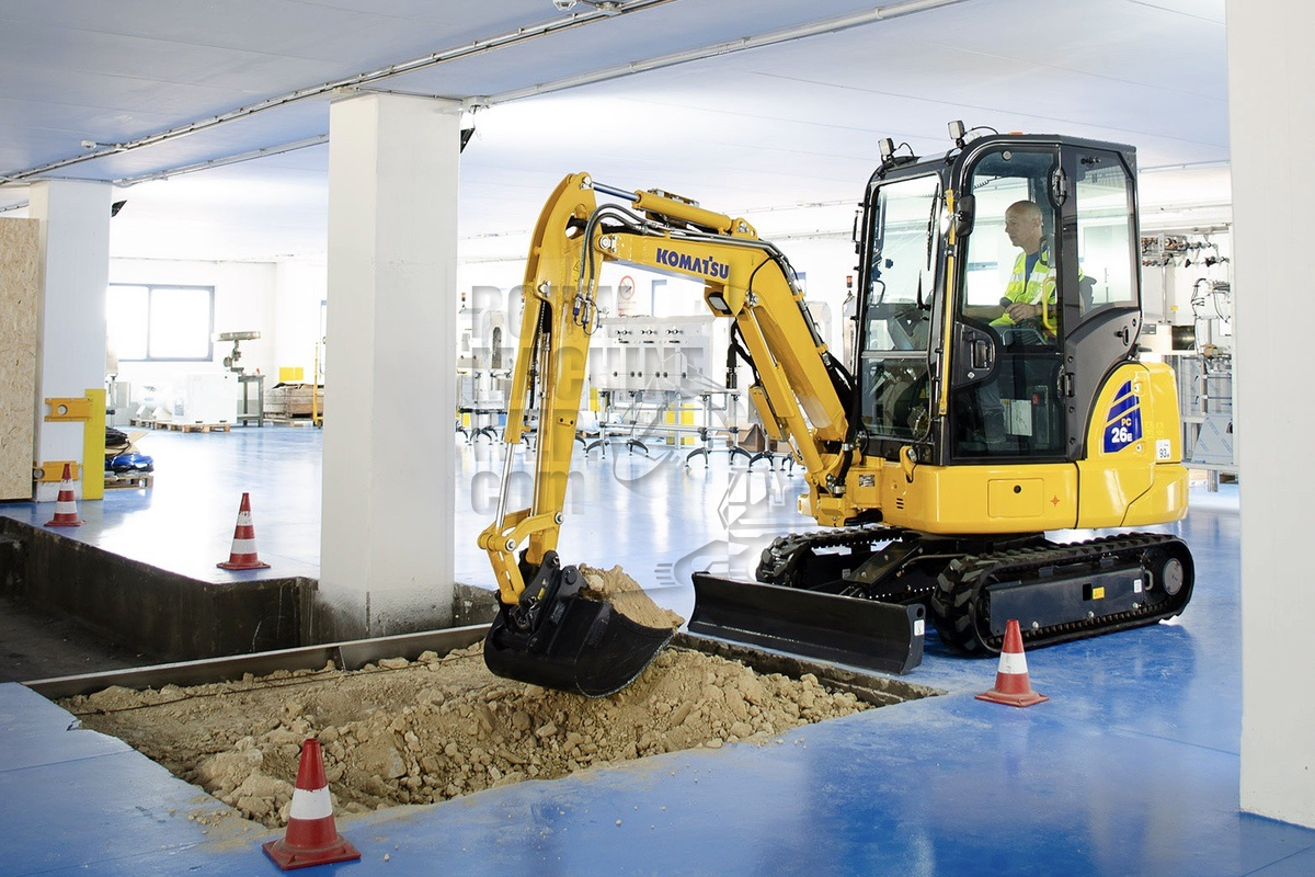 Komatsu breidt het assortiment elektrische minigraafmachines uit