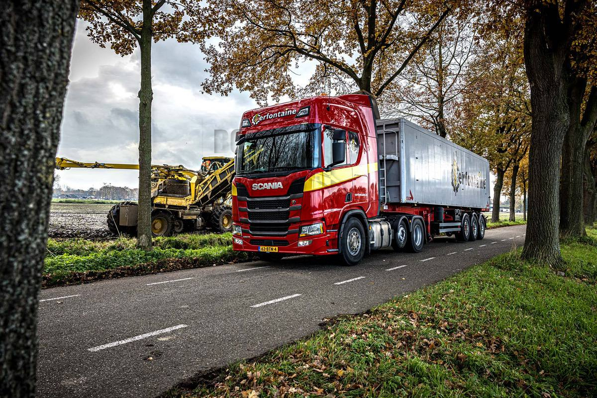 Eerste Scania Super met midliftas van Nederland voor Cerfontaine 