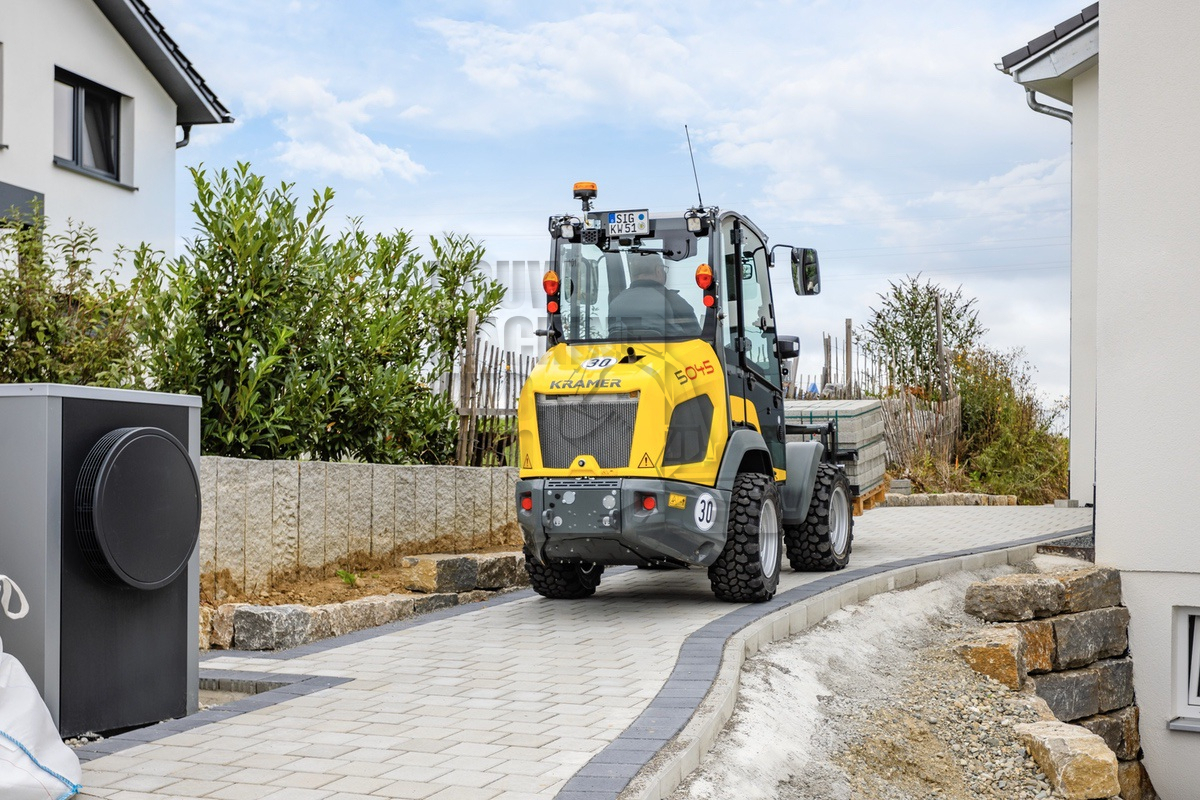 Kramer presenteert de nieuwe 5045 wiellader: Gigantisch vermogen, eenvoudig te transporteren