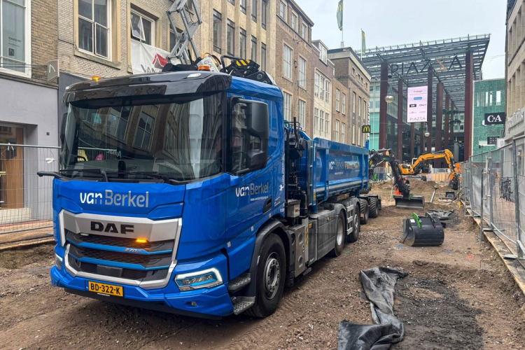 Van Berkel kiest voor elektrische DAF XD knijperwagen
