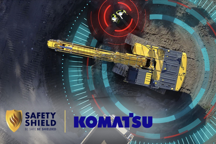 Komatsu introduceert af fabriek gemonteerd mensdetectiesysteem op rupsgraafmachines