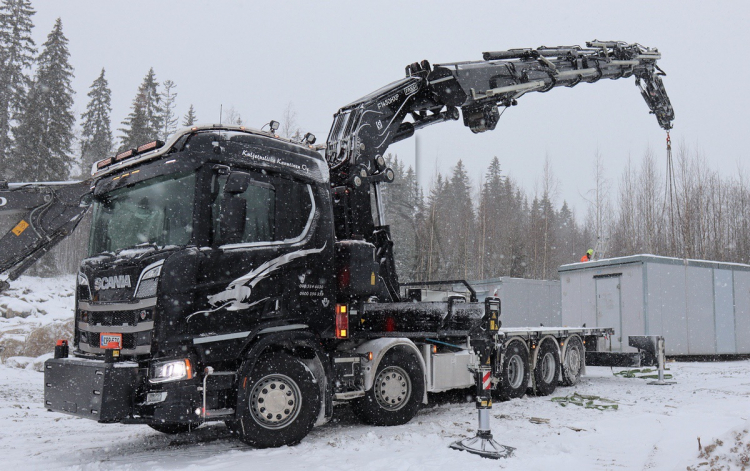 De eerste Fassi F1450R-HXP Techno is al operationeel in Finland