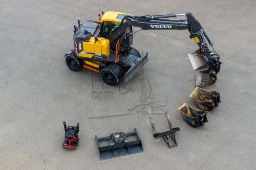 02 De compleet uitgeruste Volvo van Jansen Heeten