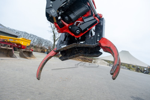 19 De gripper heeft ene maximale opening van 800 mm