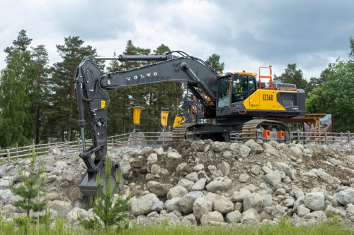 EC560